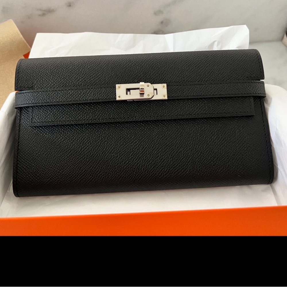 Hermes Kelly Classic Wallet *Pristine*